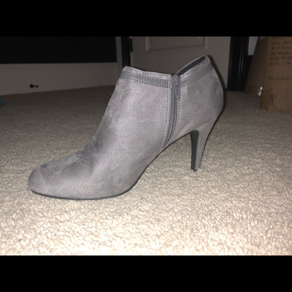 Grey closed toe heels